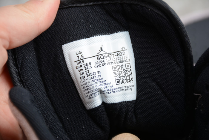 Air Jordan 1 Mid “Iridescent” BQ6472-602