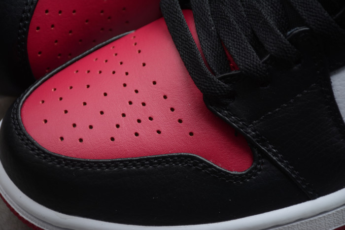 Nike Air Jordan 1 Mid Bred Toe Black/Gym Red-White 554724-066