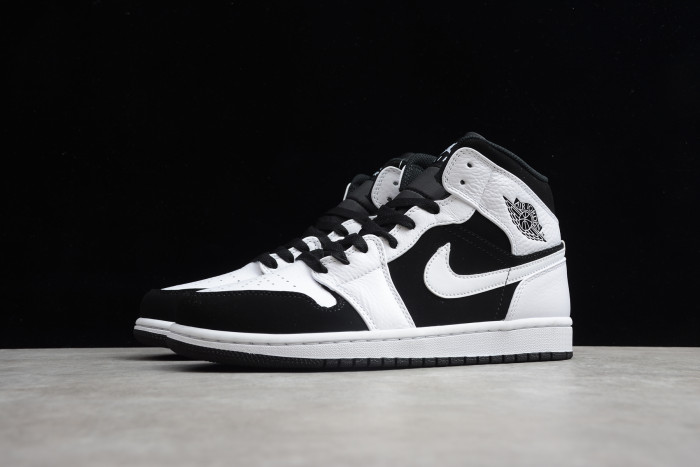 Air Jordan 1 Retro Mid 'Tuxedo' 554724-113