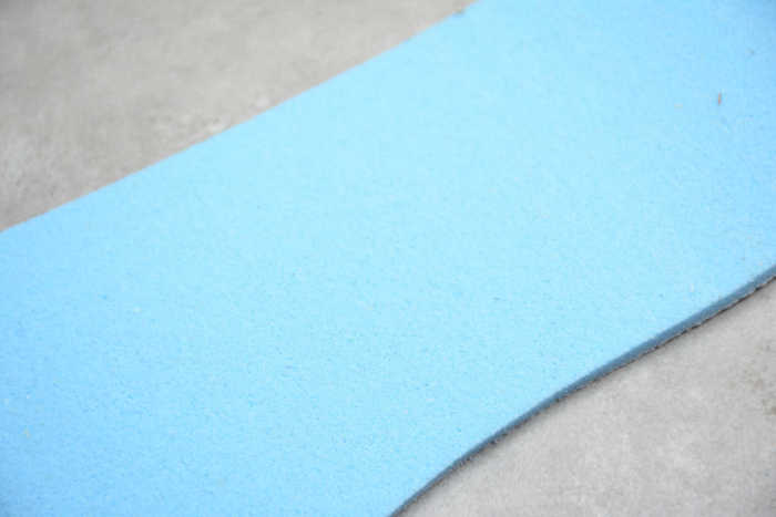 Air Jordan 1 Mid White University Red BQ6472-106