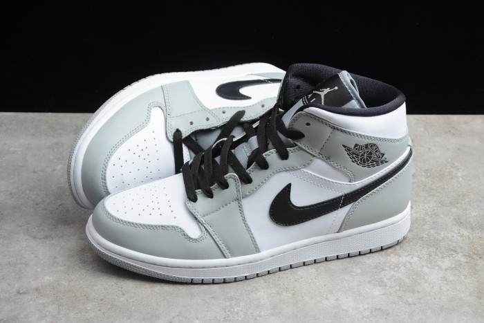 Air Jordan 1 Mid 'Smoke Grey' 554724-092