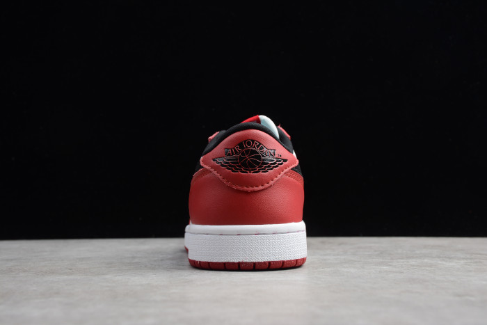 Air Jordan 1 Retro Low OG 'Chicago' 705329-600