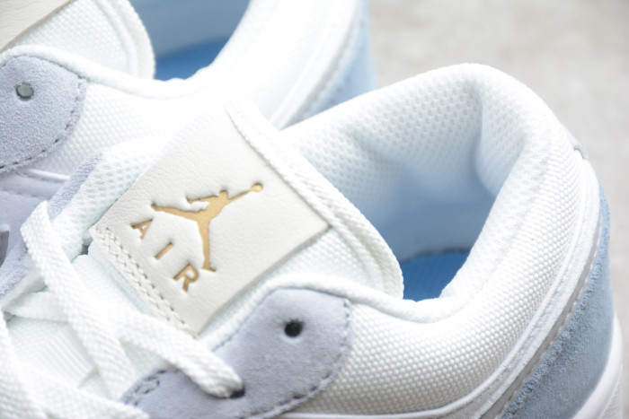 Air Jordan 1 Low “Paris” CV3043-100