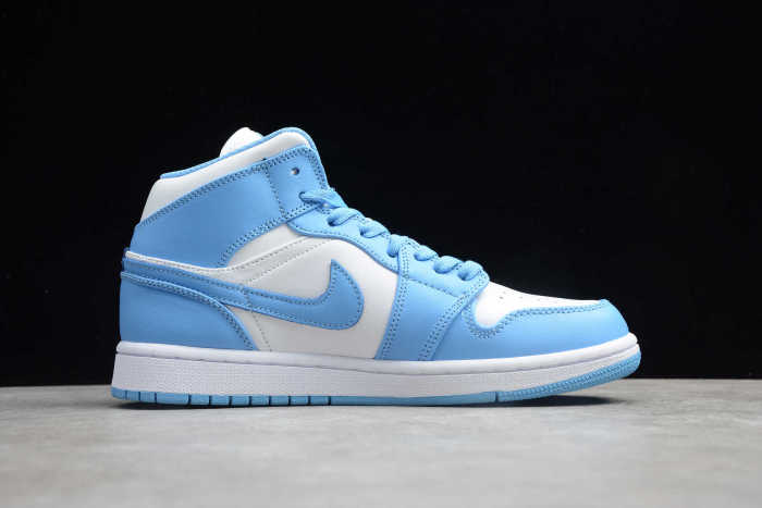 Air Jordan 1 Mid 'UNC' 554724-106