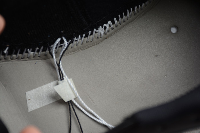 Air Jordan 1 Low Royal Toe CQ9446-400