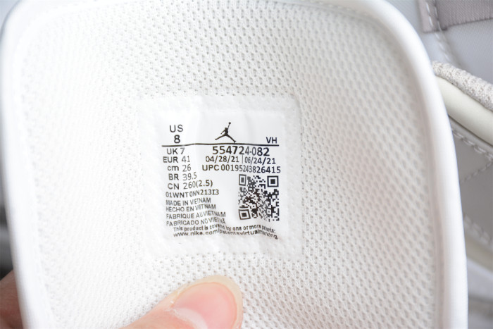 Air Jordan 1 Mid Linen College Grey Light Bone White 554724-082