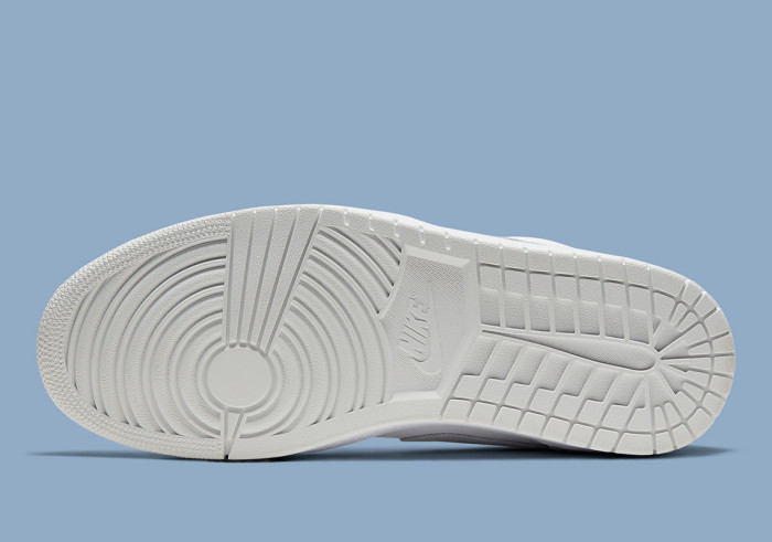 Air Jordan 1 Low “Paris” CV3043-100