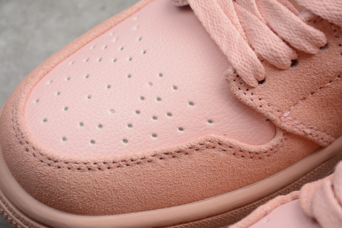 Air Jordan 1 Low Coral Stardust Club Gold CJ9216-676