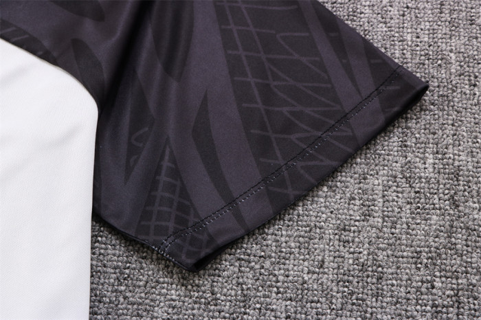 Liverpool Training Jersey 22/23