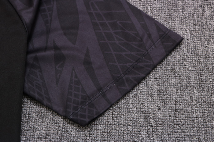 Liverpool POLO suit 22/23