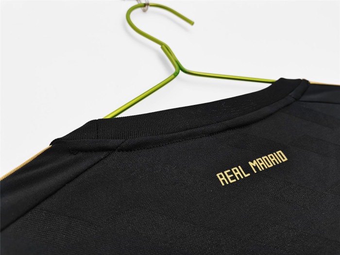 Real Madrid Away Long Sleeve Retro Jersey 2011/12