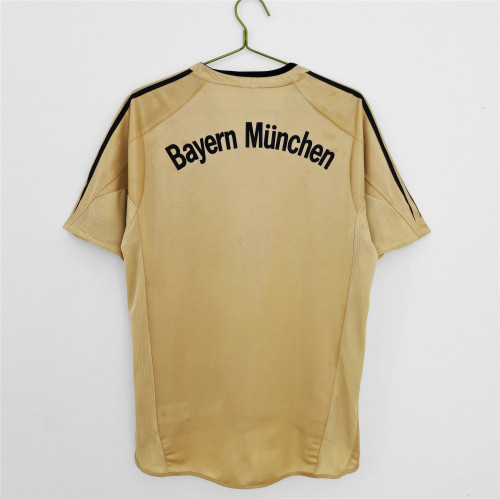 Bayern Munich Away Retro Jersey 2004/05
