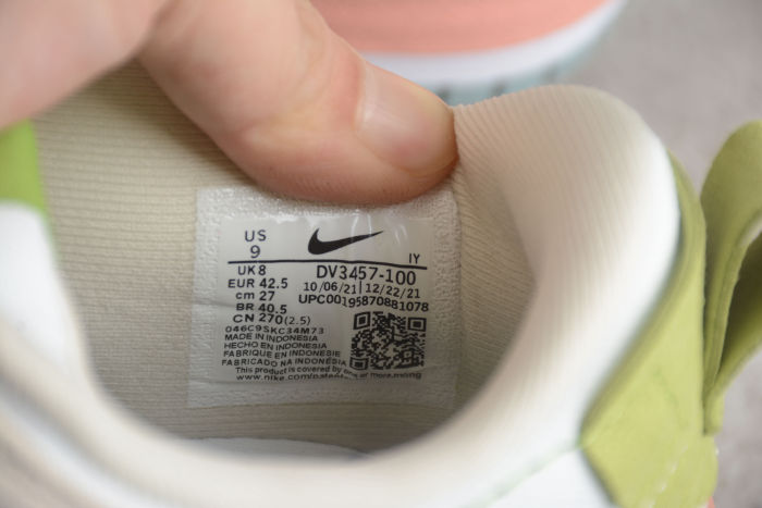 NK Dunk Low Disrupt 2 “Easter” DV3457-100