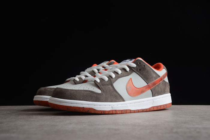 SB Dunk Low Pro Graffiti Wall DH7782-001