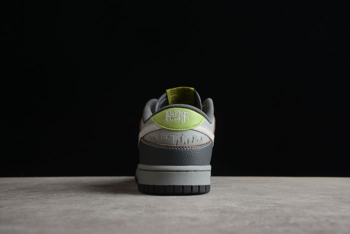 SB Dunk Low Green FD8775-002