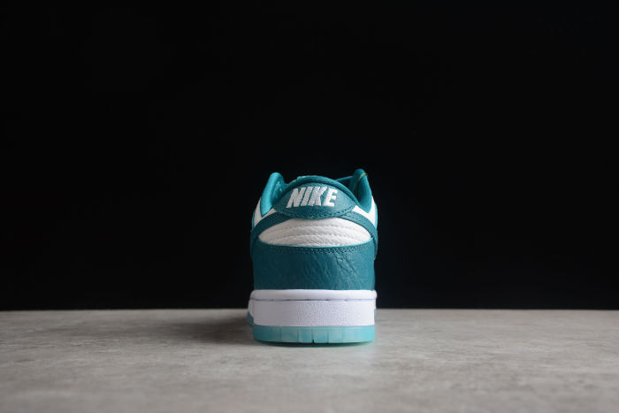 SB Dunk Low Ocean DV3029-100