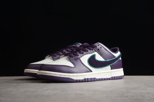 SB Dunk Low “Chenille Swoosh” DQ7683-100