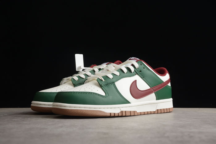 SB Dunk Low Green FB7160-161