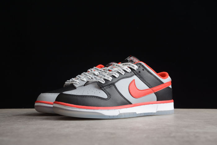 Cau x SB Dunk Low Black Gray Red DR6189-001