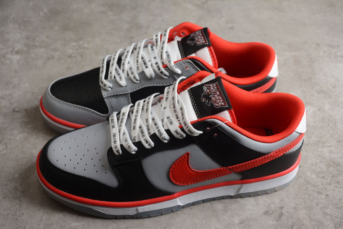 Cau x SB Dunk Low Black Gray Red DR6189-001