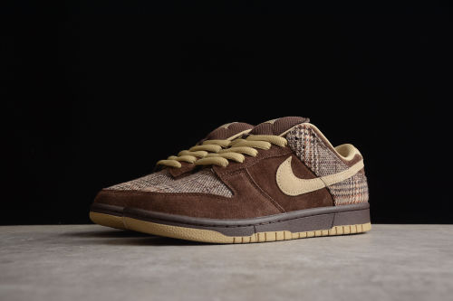 Stussy x SB Dunk Low Pro Cherry Brown 304292-223