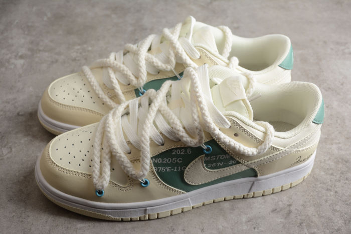 SB Dunk Low DJ6188-100