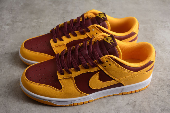 SB Dunk Low Goldenrod Arizona DD1391-702