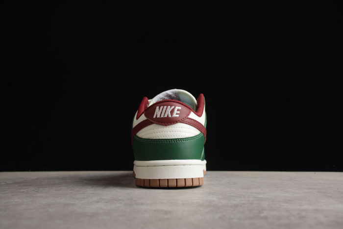 SB Dunk Low Green FB7160-161