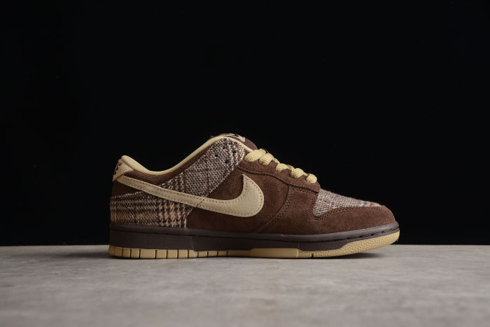 Stussy x SB Dunk Low Pro Cherry Brown 304292-223
