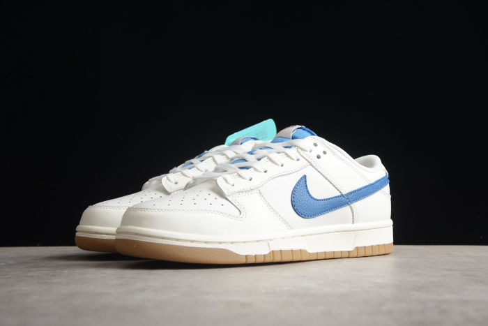 SB Dunk Low “Sail Blue” DX3198-133