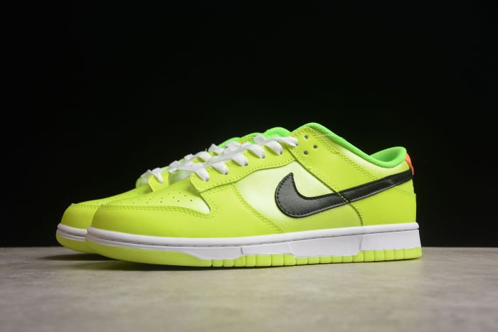 SB Dunk Low Glow In The Dark Fluorescent Green FJ4610-702