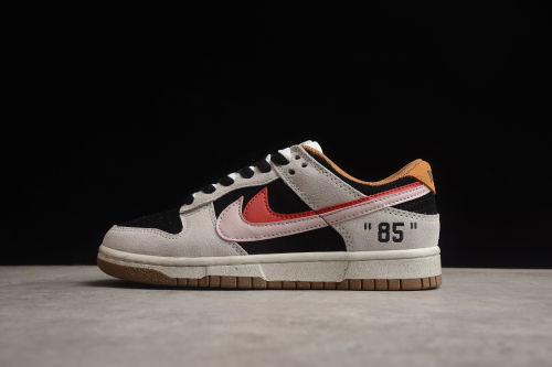 SB Dunk Low SE 85 DO9457-126