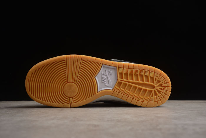 SB Dunk Low Pro lso White Gum White Black CD2563-101
