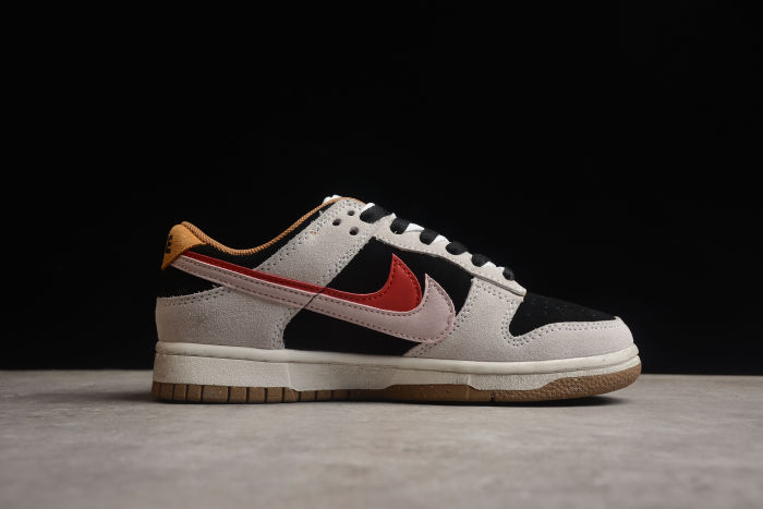SB Dunk Low SE 85 DO9457-126