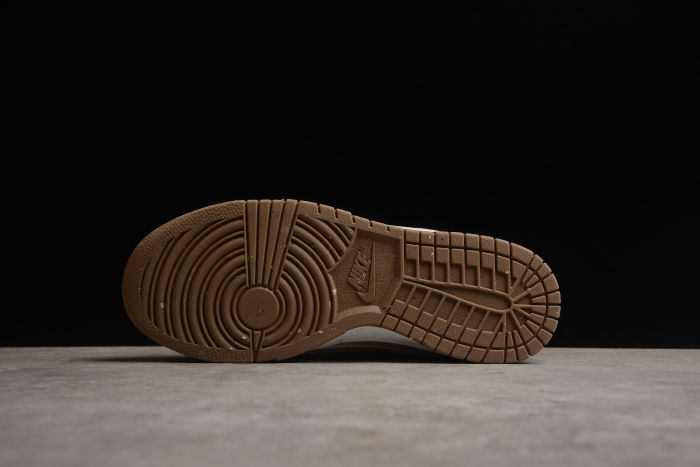 2023 CNY Limited New Year Gift Box Edition SB Dunk Low SE 85 D09457-100