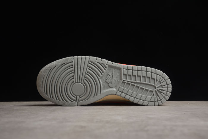 SB Dunk Low Light gray White Red Oxidation FJ5429-133