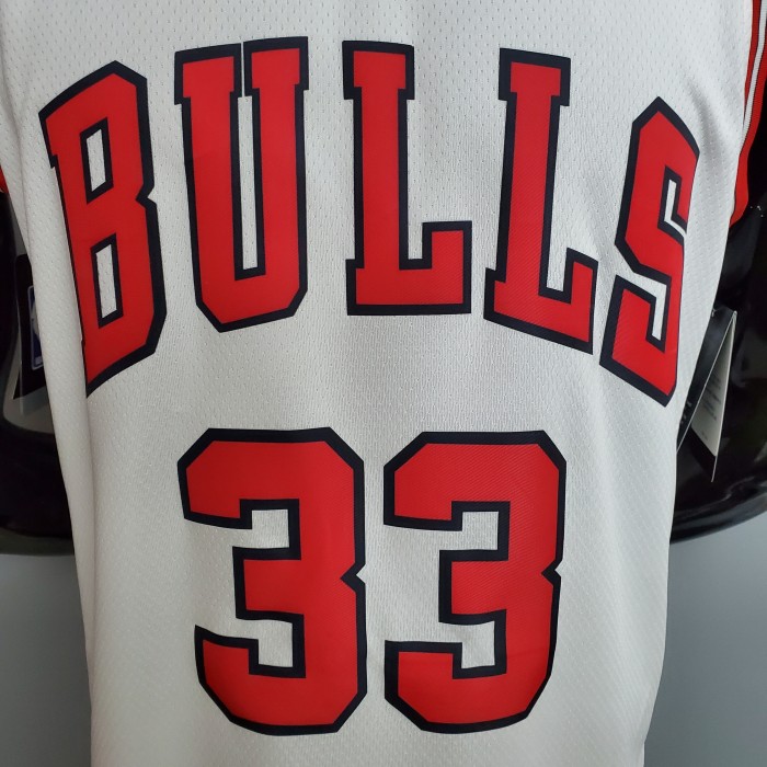 Scottie Pippen Chicago Bulls 75th Anniversary Swingman Jersey White