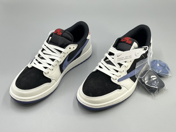 Travis Scott x Air Jordan 1 Blue Bottom