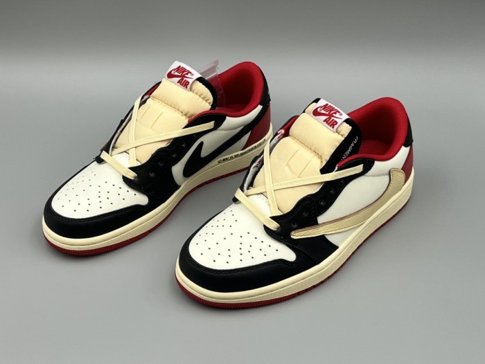 Travis Scott x Air Jordan 1 Black Red