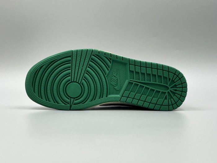 Travis Scott x Air Jordan 1 Green