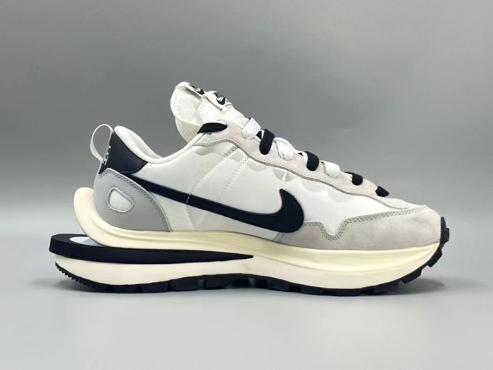 VaporWaffle Sacai Gray Black