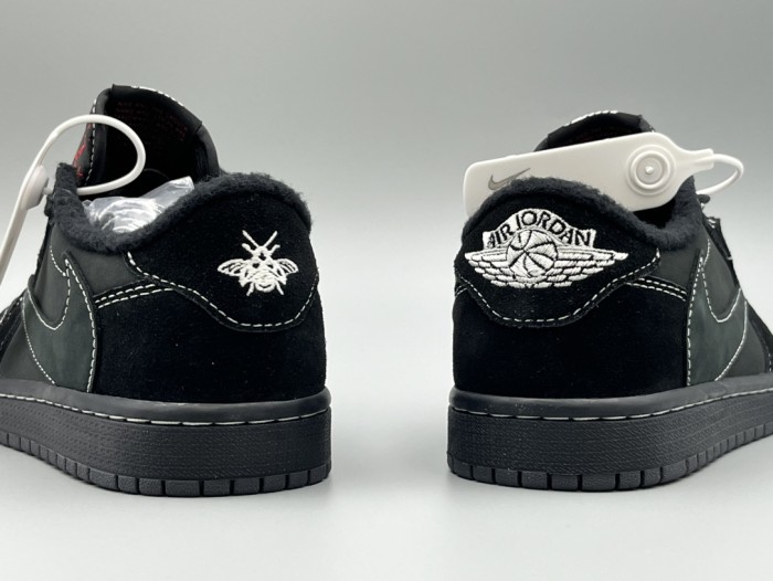 Travis Scott x Air Jordan 1 Black