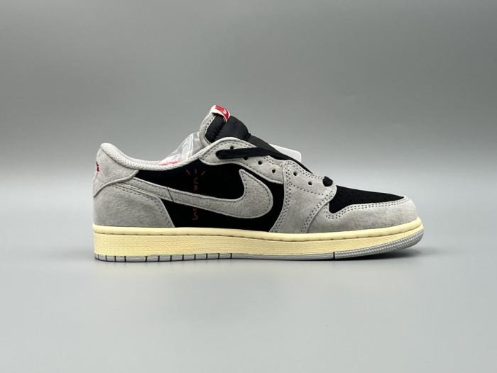 Travis Scott x Air Jordan 1 Gray