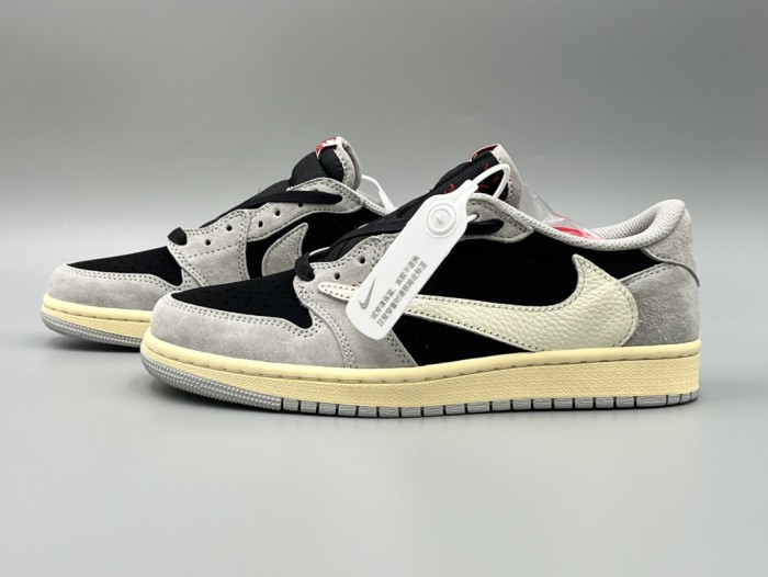 Travis Scott x Air Jordan 1 Gray