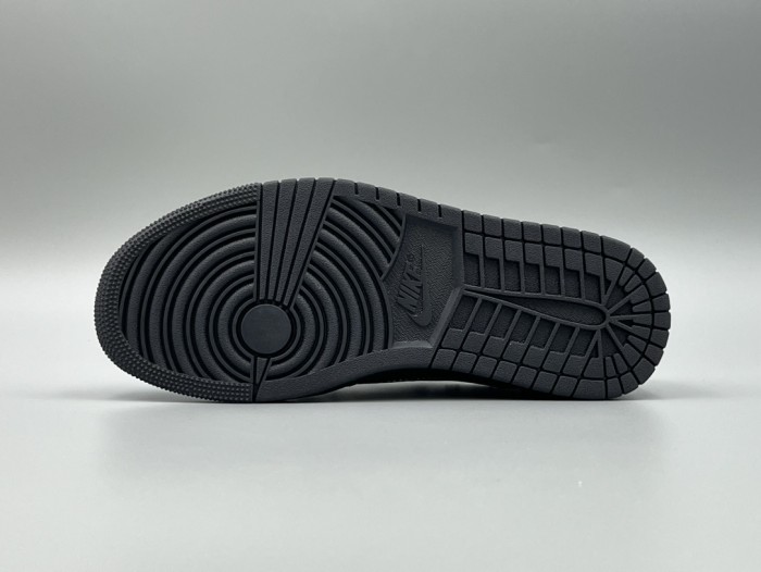 Travis Scott x Air Jordan 1 Black