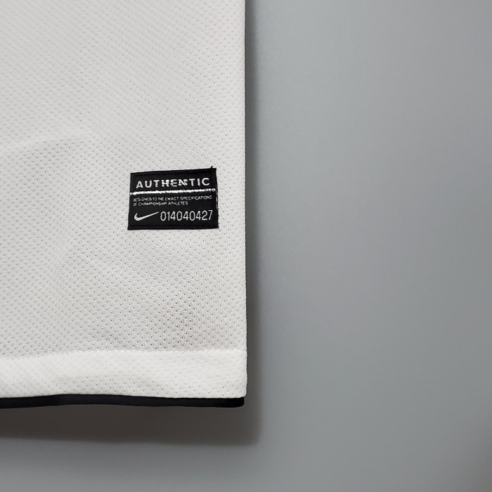 Manchester United Champions' League Third Retro Jersey 2011/12