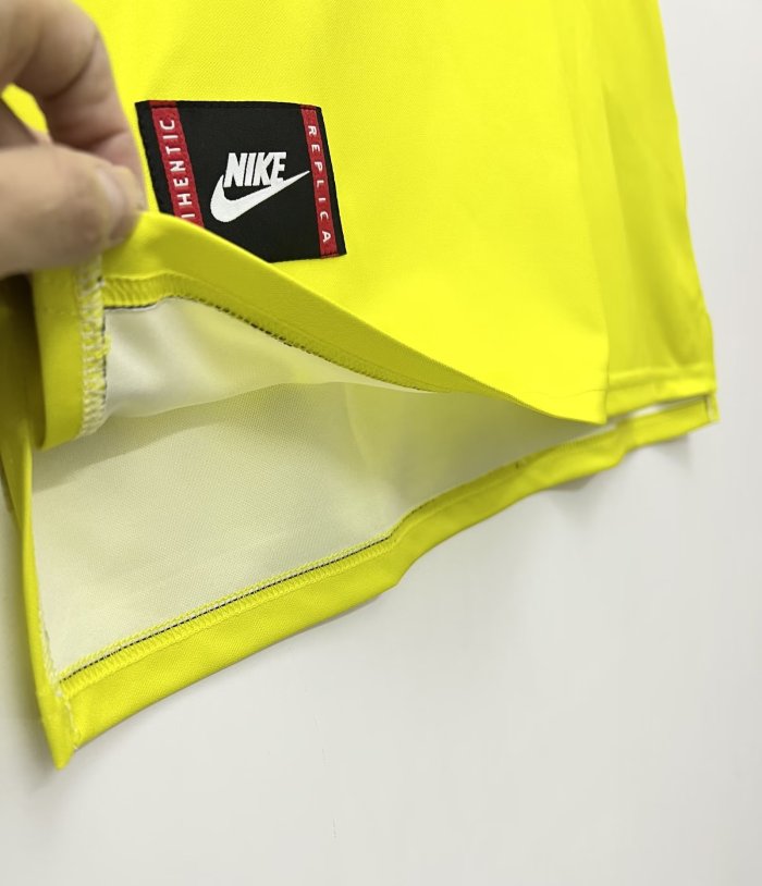 Borussia Dortmund Home Retro Jersey 1995/96