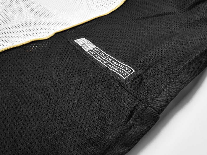 Manchester United 2001/02 Reversible Centenary Retro Jersey