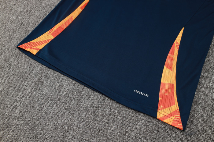 Juventus Training Short Sleeve Jersey 24/25