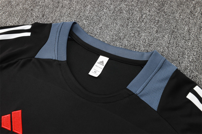 Manchester United Training Short sleeve Jersey 24/25